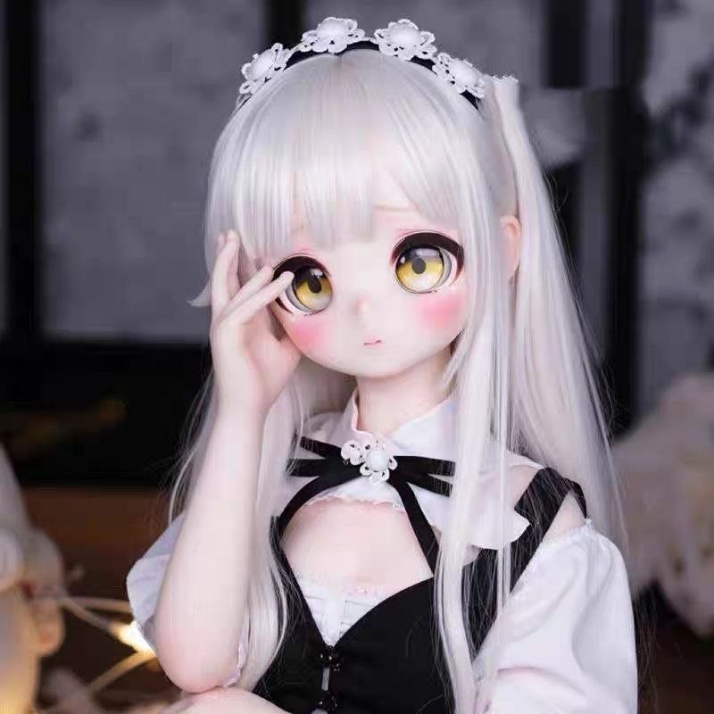 Reina — Anime · Cute AI companion