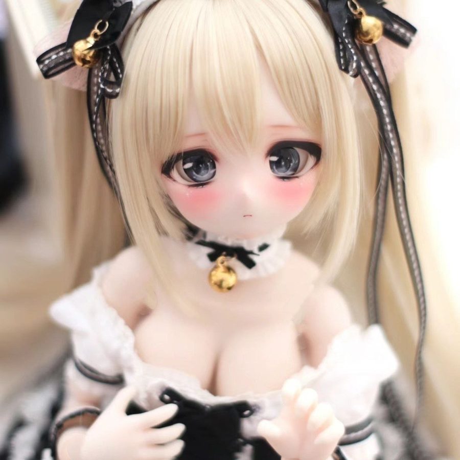 Elara — Anime · Elegant AI companion
