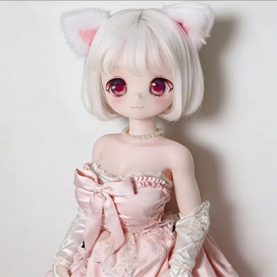 Yumi — Anime · Cute AI companion